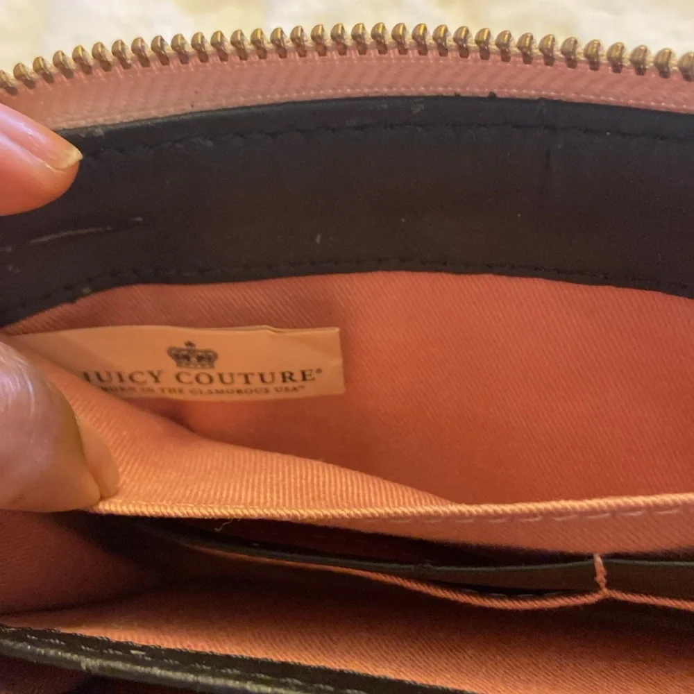 Juicy Couture Y2K Pink Bow Velour Quilted wallet